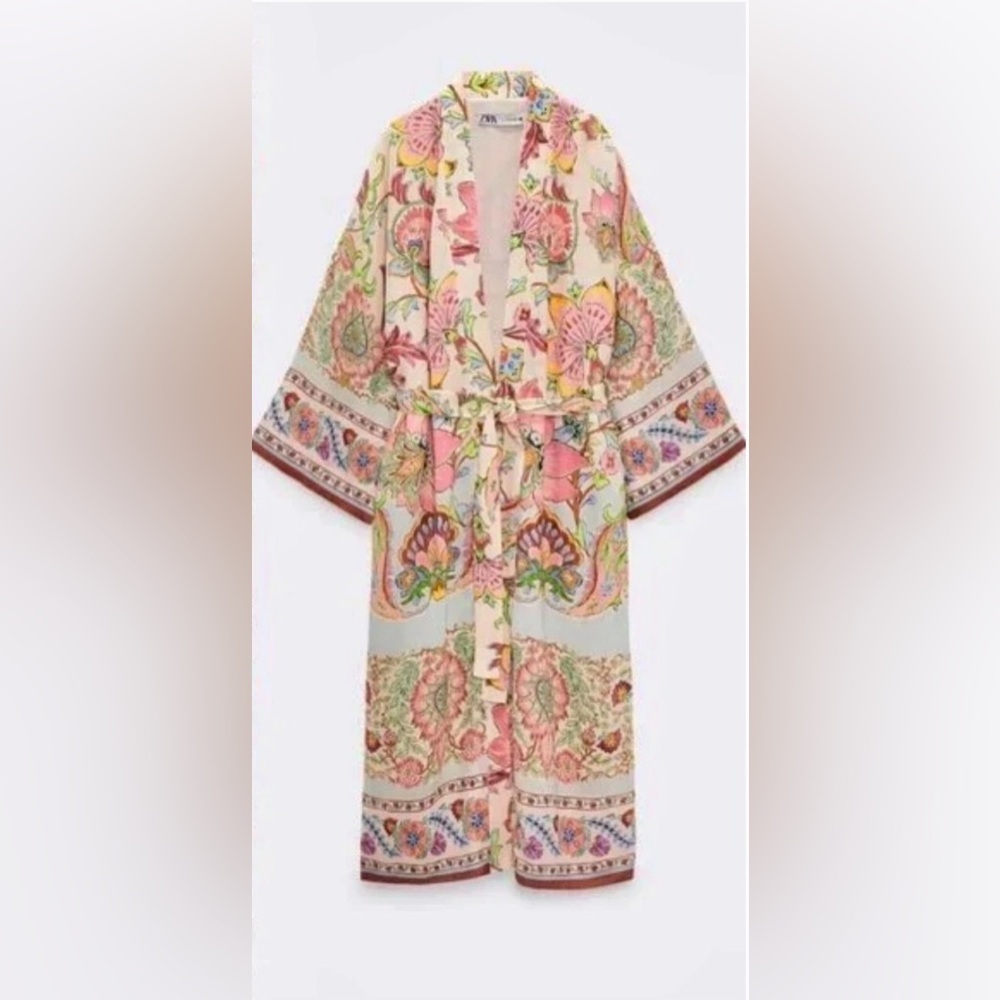 Zara Multicolor Patterned Robe - Picture 6 of 13